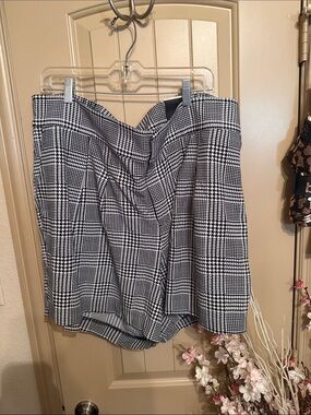 Torrid High-Waist Black and White Plaid Women’s Shorts